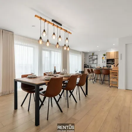 Haven Park - Stylish Family In